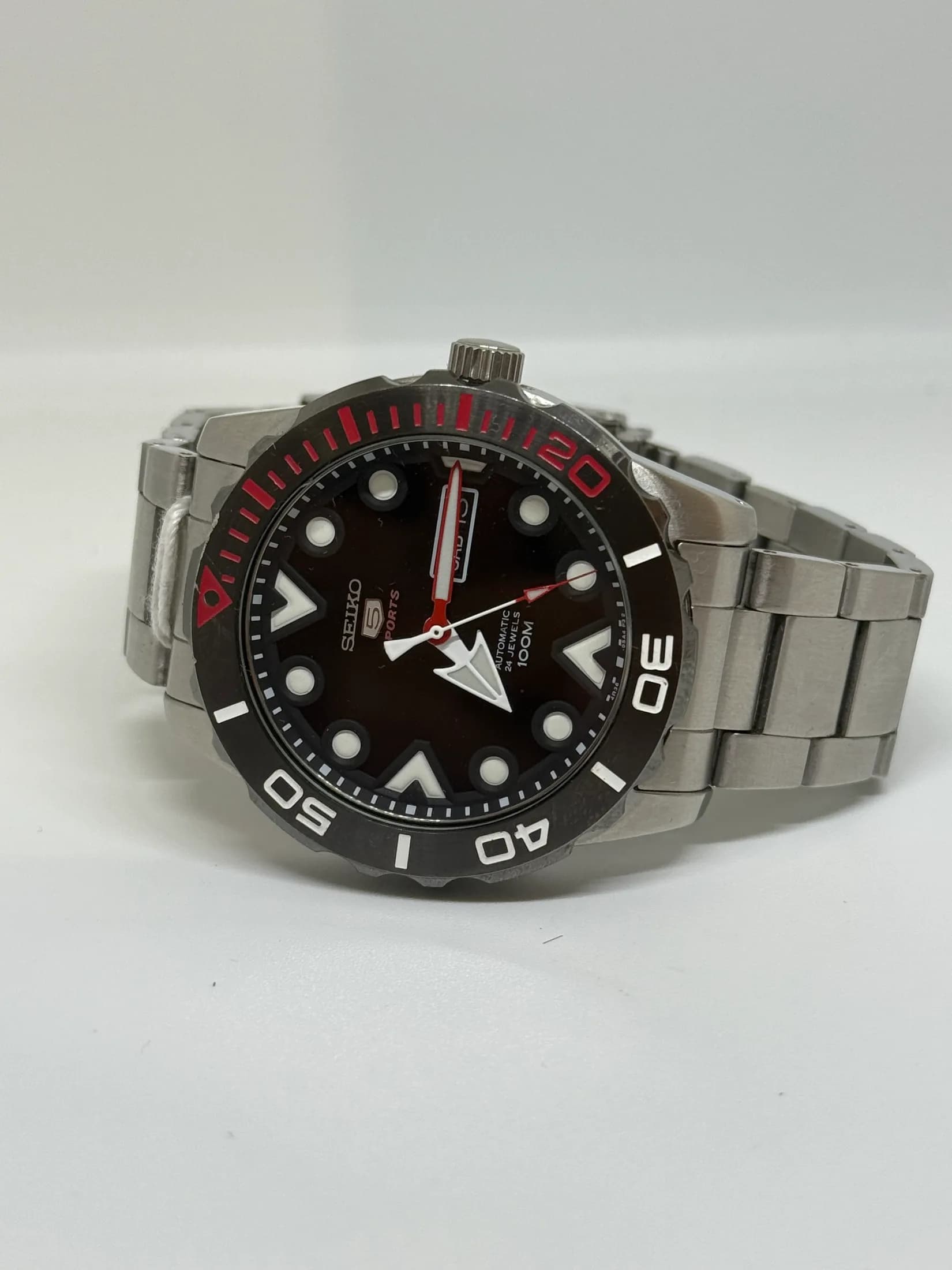 Seiko 5 Sports 1